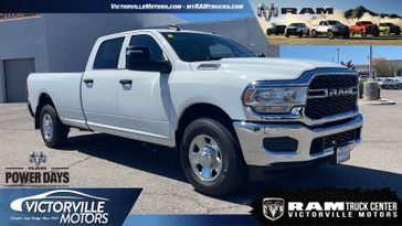 2024 RAM 2500 Tradesman Crew Cab 4x2 8' Box