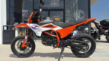 New 2026 KTM 390 SMC R 