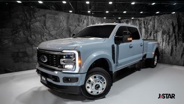 2025 Ford F-450 Platinum