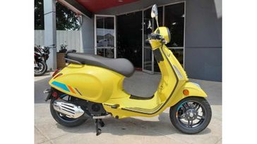 2024 Vespa Primavera 150 S 