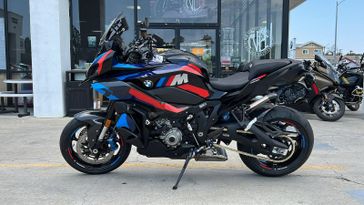 NEW 2025 BMW M1000XR 