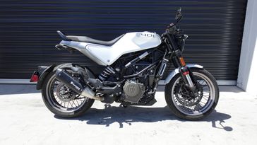 Used 2022 Husqvarna Svartpilen 401 