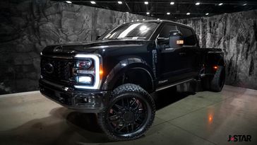 2025 Ford F-450 Platinum