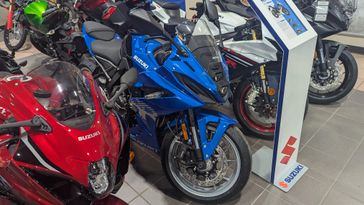 2025 SUZUKI GSXS 8R