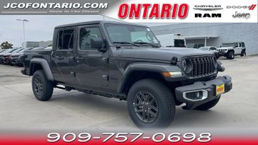 2024 Jeep Gladiator Sport S