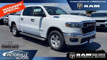 2025 RAM 1500 Big Horn Crew Cab 4x4 5'7' Box