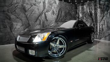 2006 Cadillac XLR-V 