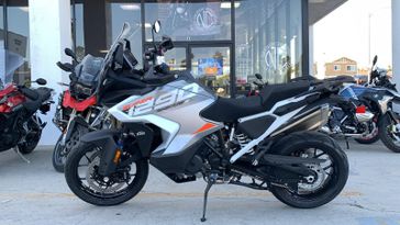 2024 KTM 1290 SUPER ADVENTURE S 