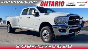 2024 RAM 3500 Big Horn Crew Cab 4x4 8' Box in a Bright White Clear Coat exterior color and Diesel Gray/Blackinterior. Jeep Chrysler Dodge RAM FIAT of Ontario 909-757-0698 jcofontario.com 