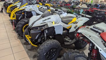 2024 CAN-AM RENEGADE X MC 1000R CATALYST GRAY AND NEO YELLOW