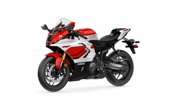 New 2026 Yamaha YZF-R7 70th Anniversary Edition 