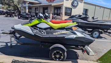 2023 SEADOO SPARK 3UP ROTAX 900 ACE CONV WITH IBR AND AUDIO MANTA GREEN AND WHITE 