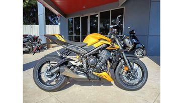 2025 Triumph Street Triple 765 RS 