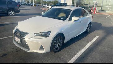 2018 Lexus IS 