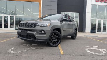 Used 2023 Jeep Compass Altitude