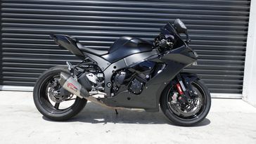 Used 2024 Kawasaki Ninja ZX10R 