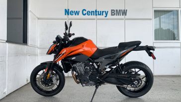 2023 KTM 790 DUKE  in a ORANGE exterior color. New Century Motorcycles 626-943-4648 newcenturymoto.com 