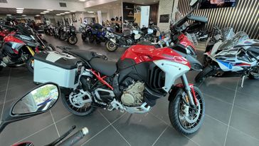New 2025 Ducati MULTISTRADA V4 RALLY TRAVEL & RADAR 