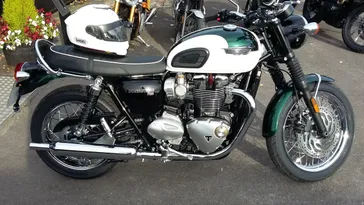 2018 Triumph BONNEVILLE T120 
