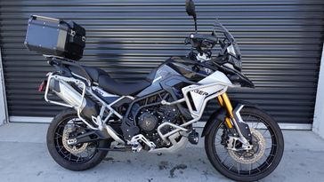 New 2025 Triumph Tiger 900 Rally Pro 