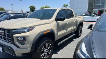2023 GMC Canyon 4WD AT4