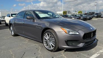 2023 Maserati Quattroporte Modena in a Grigio exterior color and Black.Blackinterior. Ontario Auto Center ontarioautocenter.com 