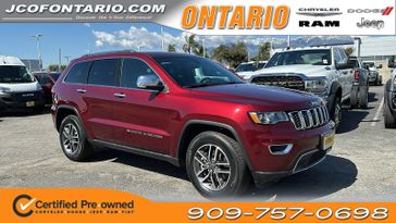 2022 Jeep Grand Cherokee WK Limited in a Velvet Red Pearl Coat exterior color and Blackinterior. Ontario Auto Center ontarioautocenter.com 