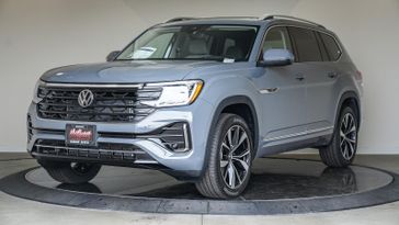 New 2025 Volkswagen Atlas 2.0T SEL Premium R-Line
