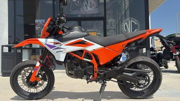 New 2026 KTM 390 SMC R 
