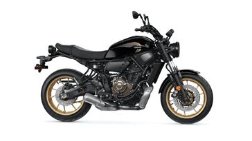 NEW 2025 YAMAHA XSR700 
