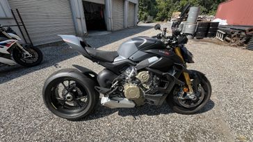 Used 2025 Ducati STREETFIGHTER V4S 
