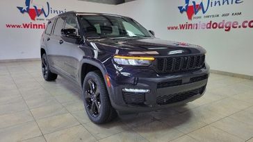 2023 Jeep Grand Cherokee L Limited in a Midnight Sky exterior color and Global Blackinterior. 