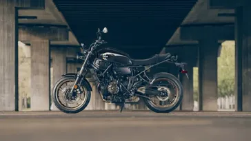 2025 XSR700
