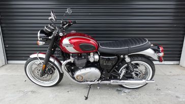 New 2025 Triumph BONNEVILLE T120 ELVIS 