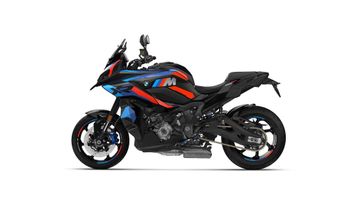 BLACK STORM/M MOTORSPORT