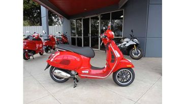 2024 Vespa GTS Super 300 