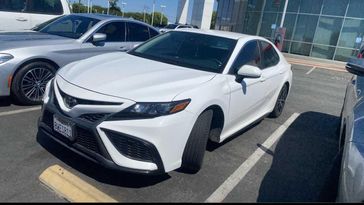Used 2021 Toyota Camry SE