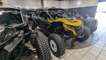 2025 Can-Am MAVERICK R MAX X RS WITH SMARTSHOX 999T DCT CARBON BLACK AND NEO YELLOW