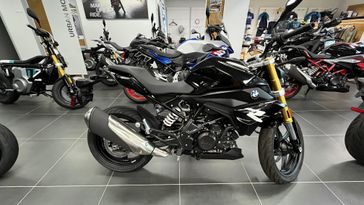 New 2025 BMW G 310 R 