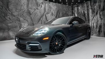 2019 Porsche Panamera 