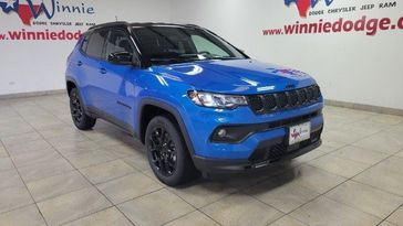2024 Jeep Compass Latitude in a Laser Blue Pearl Coat exterior color and Blackinterior. Wnnie Dodge 000-000-0000 pixelmotiondemo.com 