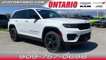 2023 Jeep Grand Cherokee Altitude X 4x4 in a Bright White Clear Coat exterior color and Global Blackinterior. Jeep Chrysler Dodge RAM FIAT of Ontario 909-757-0698 jcofontario.com 