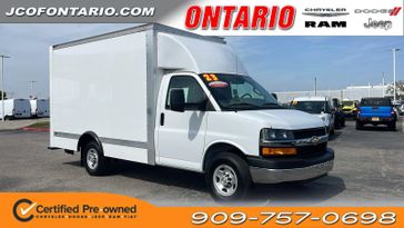 2023 Chevrolet Express 3500 Box Van