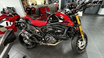 2024 Ducati Monster in a livery exterior color. BMW Motorcycles of Jacksonville (904) 375-2921 bmwmcjax.com 