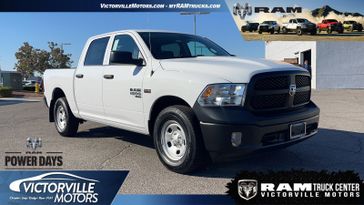 2024 RAM 1500 Classic Tradesman Crew Cab 4x4 5'7' Box