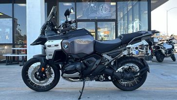 New 2025 BMW R1300GSA 
