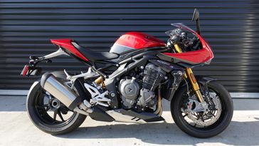 2024 Triumph Speed Triple 1200 RR