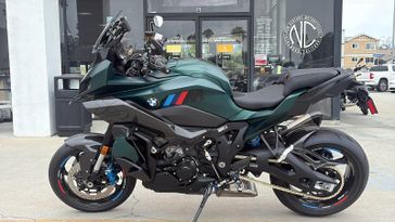 New 2026 BMW M1000XR 