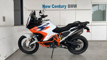 2024 KTM 1290 SUPER ADVENTURE R OT  in a ORANGE exterior color. New Century Motorcycles 626-943-4648 newcenturymoto.com 