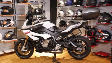 2016 BMW S 1000 XR